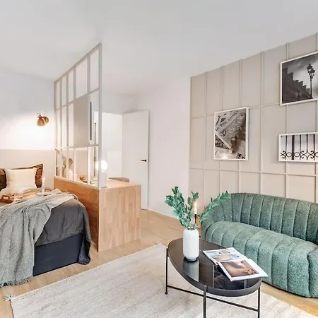 Marly - Studio Avec Balcon A Auteuil Appartamento Parigi