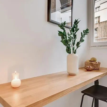 Apartment Marly - Studio Avec Balcon A Auteuil *